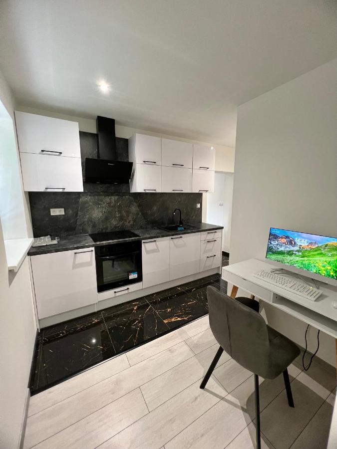 Apartmany Piskovna Assen Ostrava Exteriör bild