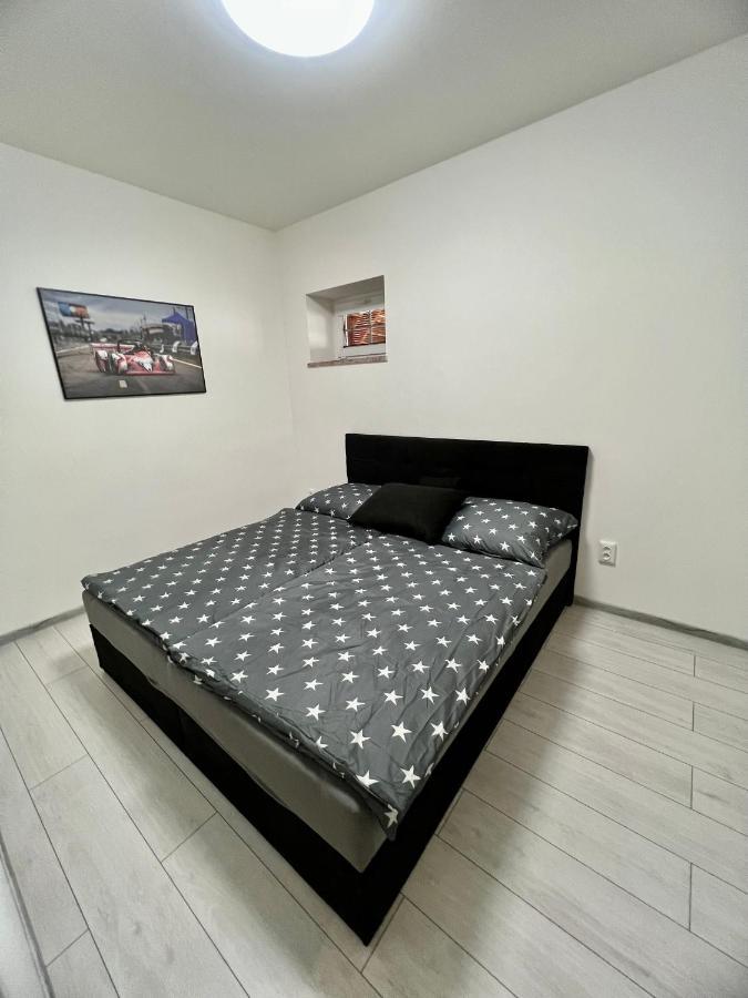 Apartmany Piskovna Assen Ostrava Exteriör bild